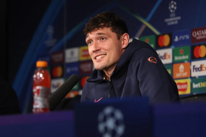 Bek Barcelona pulang duluan dari latihan jelang Brugge.