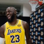 LeBron Kembali Berlatih, Siap Catat Sejarah Baru di NBA!